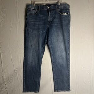 Lucky Brand Relaxed Fit Blue Jeans